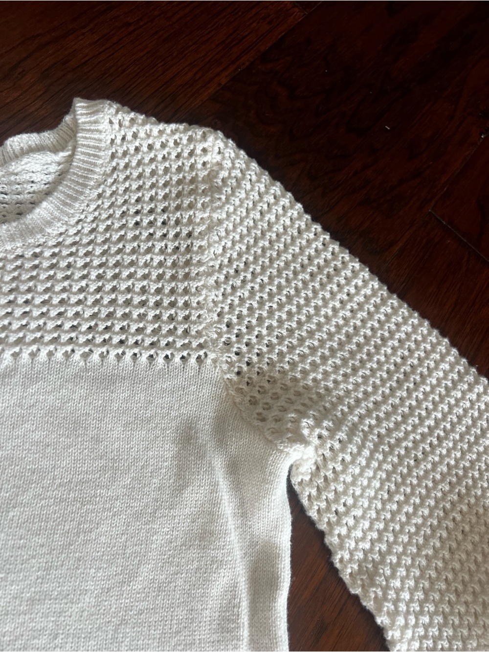 Ann Taylor Factory Cream Ruffle Sleeve Knit Sweater | Size Medium-runs smaller - Picture 3 of 6